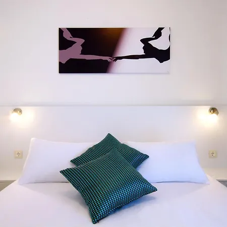 Apartment Aquamarine - Two Bedrooms - Near The Old Town